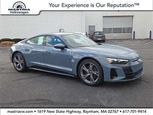 2023 Audi e-tron GT Premium Plus