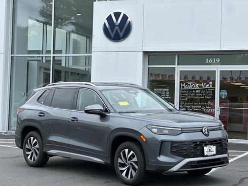 2025 Volkswagen Tiguan 2.0T S