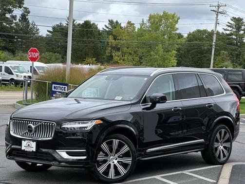 2022 Volvo XC90 Recharge Plug-In Hybrid T8 Inscription Extended Range 7P