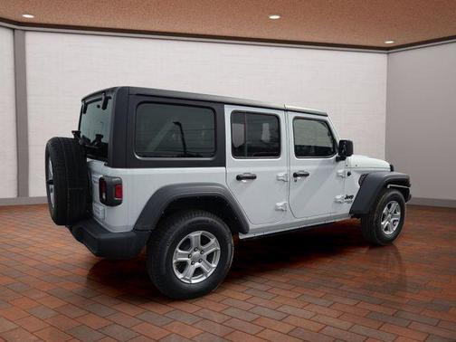 Bright White Clearcoat 2021 Jeep Wrangler Unlimited Sport