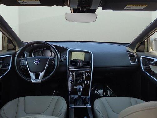 2016 Volvo XC60 T6