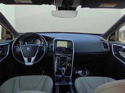 2016 Volvo XC60 T6
