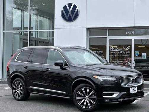 2022 Volvo XC90 T6 Inscription 7 Passenger