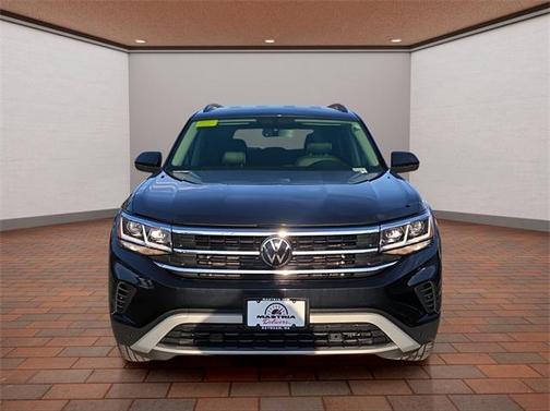 2023 Volkswagen Atlas 3.6L SE w/Technology
