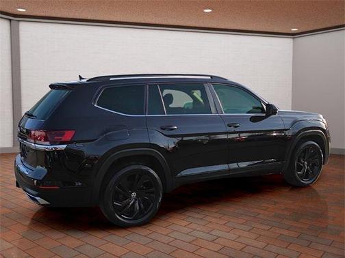 2023 Volkswagen Atlas 3.6L SE w/Technology