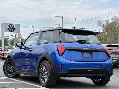 2025 MINI Hardtop SIGNATURE PLUS