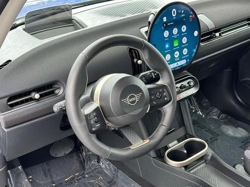 2025 MINI Hardtop SIGNATURE PLUS
