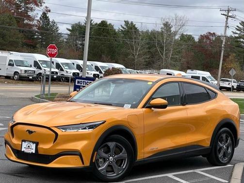 2022 Ford Mustang Mach-E Select