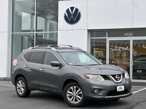 2016 Nissan Rogue SV