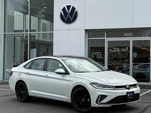2025 Volkswagen Jetta 1.5T SE