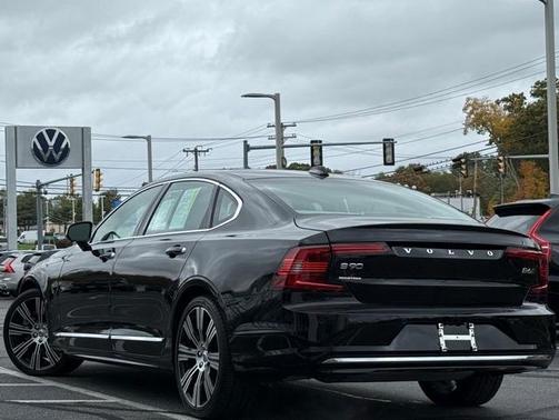 2022 Volvo S90 B6 Inscription