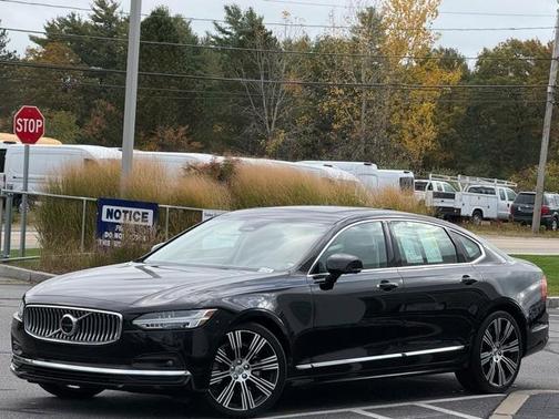 2022 Volvo S90 B6 Inscription