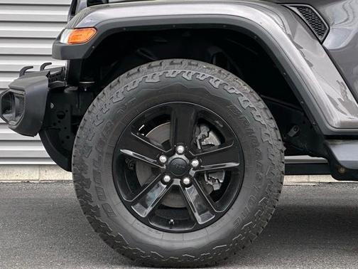 2021 Jeep Wrangler Unlimited Sahara Altitude