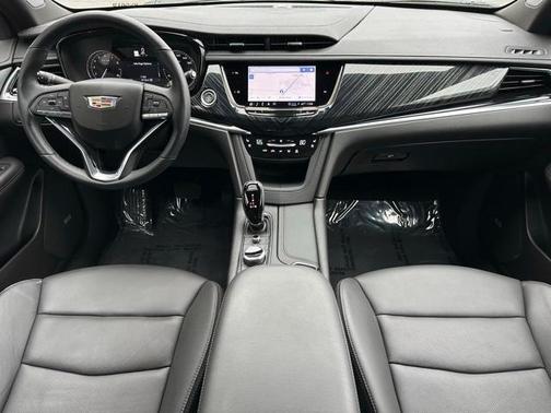 2023 Cadillac XT6 Premium Luxury AWD