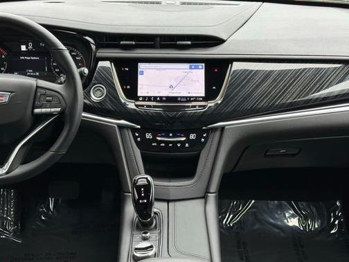 2023 Cadillac XT6 Premium Luxury AWD