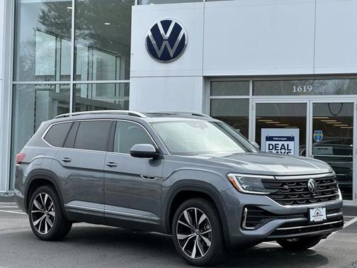 2025 Volkswagen Atlas 2.0T SEL Premium R-Line