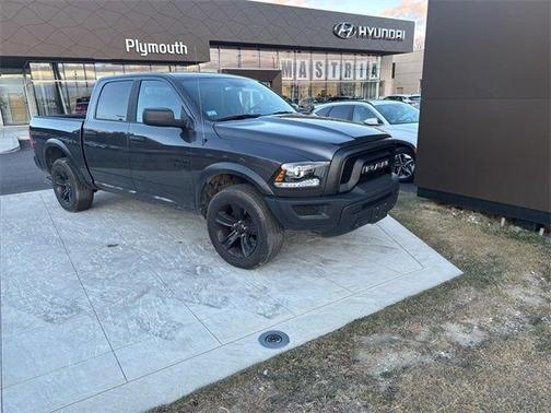 2024 RAM 1500 Classic SLT
