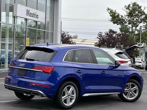 2024 Audi Q5 e 55 S line quattro Premium