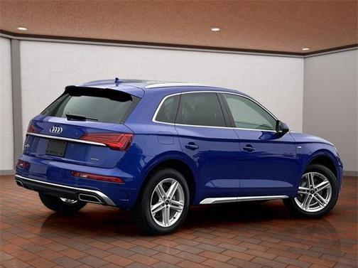 2024 Audi Q5 e 55 S line quattro Premium