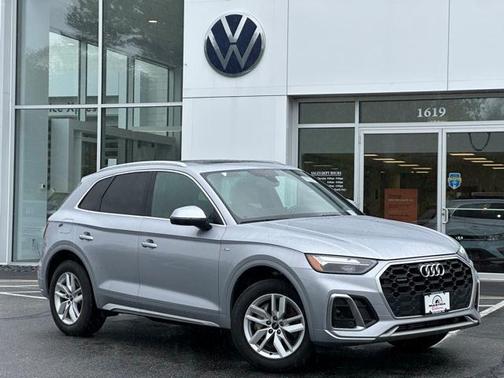 2022 Audi Q5 45 S line quattro Premium