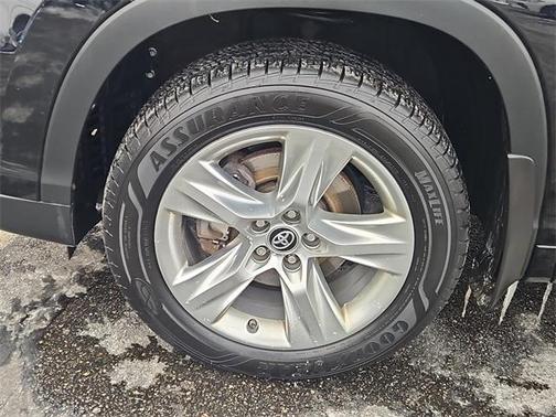 2016 Toyota Highlander Limited Platinum