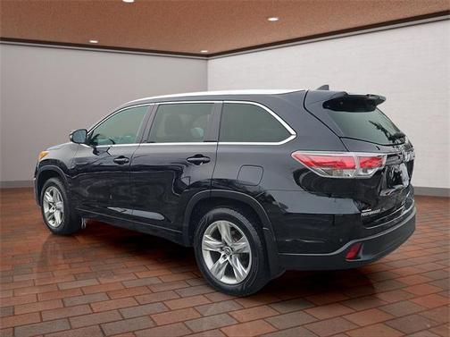 2016 Toyota Highlander Limited Platinum