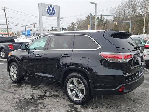 2016 Toyota Highlander Limited Platinum