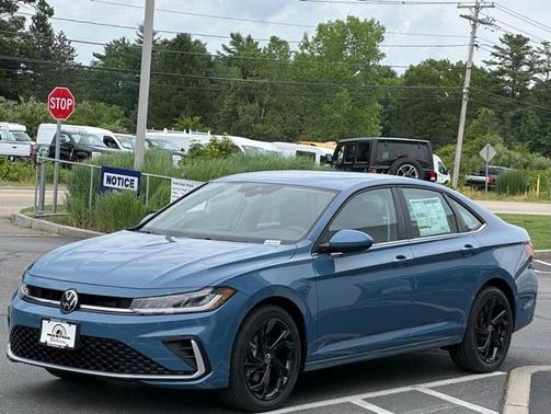 2025 Volkswagen Jetta 1.5T SE