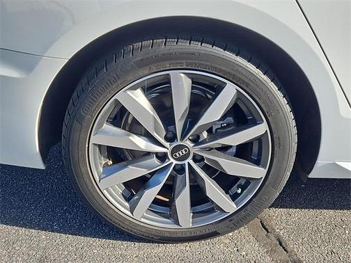 2023 Audi A4 40 Premium