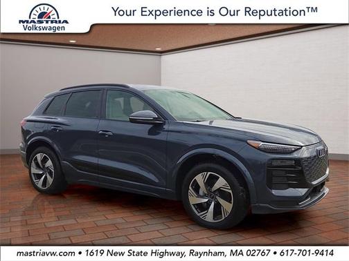 2025 Audi Q6 e-tron Premium