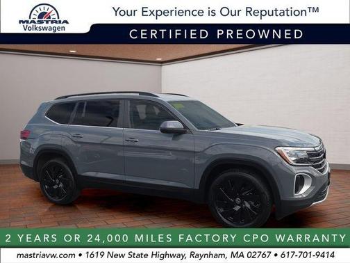 Pure Gray 2025 Volkswagen Atlas 2.0T SE