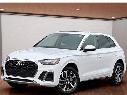 2024 Audi Q5 45 S line quattro Premium