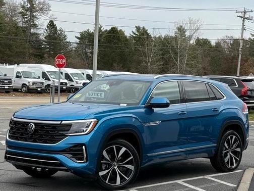 2025 Volkswagen Atlas Cross Sport 2.0T SEL Premium R-Line