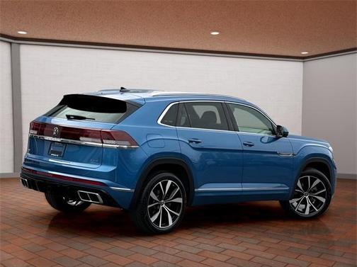 2025 Volkswagen Atlas Cross Sport 2.0T SEL Premium R-Line
