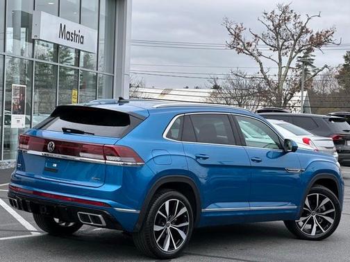 2024 Volkswagen Atlas Cross Sport 2.0T SEL Premium R-Line