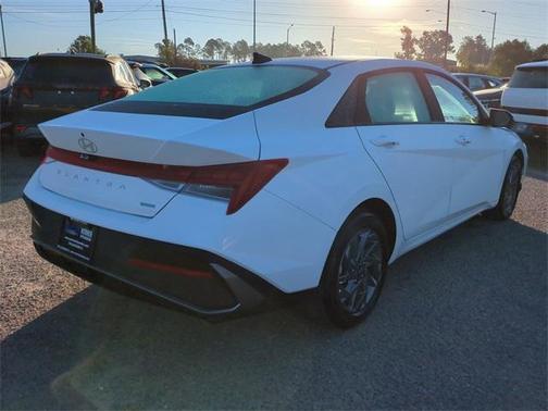 2026 Hyundai ELANTRA HEV Blue