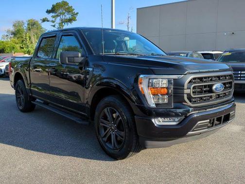 AGATE BLACK METALLIC 2022 Ford F-150 XLT