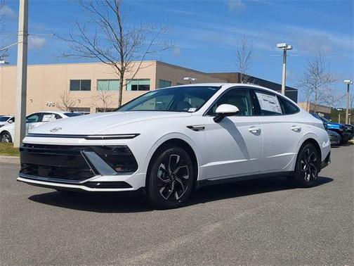 2025 Hyundai SONATA SEL
