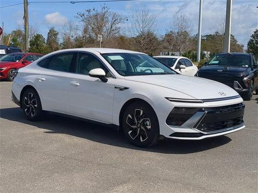 2025 Hyundai SONATA SEL