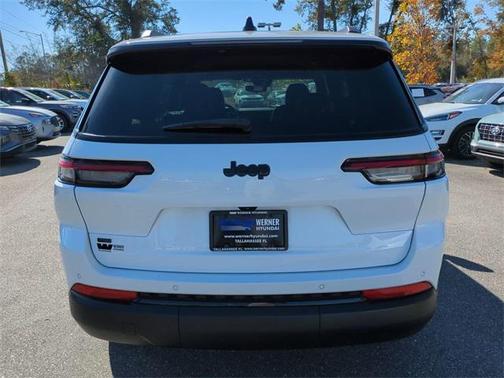 2022 Jeep Grand Cherokee L Altitude