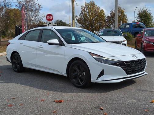 2023 Hyundai ELANTRA HEV Blue