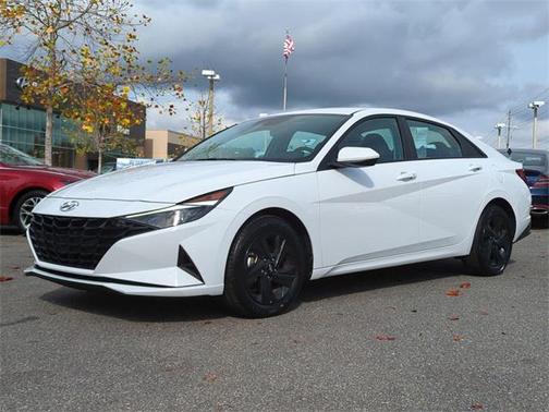 2023 Hyundai ELANTRA HEV Blue