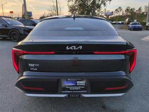 2025 Kia K4 LX