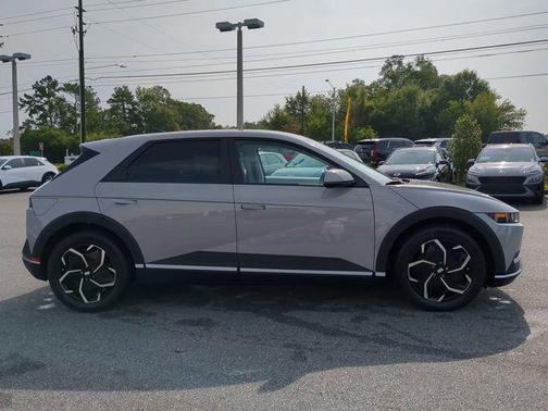 Cyber Gray 2023 Hyundai IONIQ 5 SEL