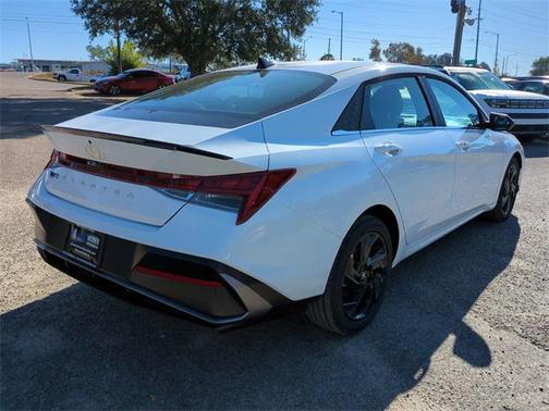 2026 Hyundai ELANTRA Sport