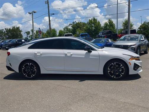 2022 Kia K5 GT-Line
