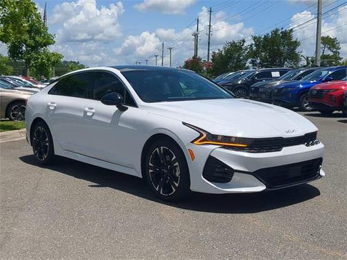 2022 Kia K5 GT-Line