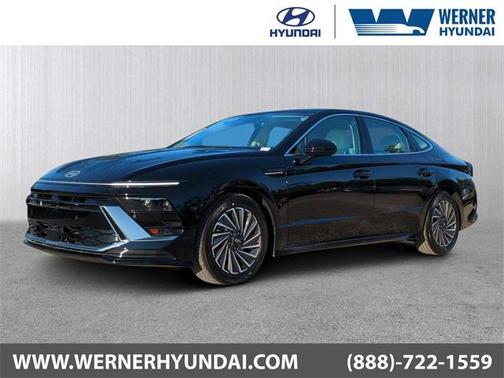 2025 Hyundai SONATA Hybrid Limited