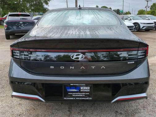 2025 Hyundai SONATA Hybrid SE