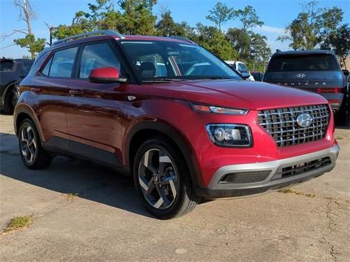 2024 Hyundai VENUE SEL
